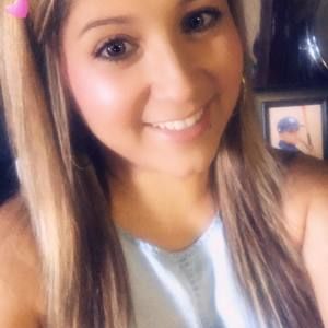 Meet your Posher, Cora